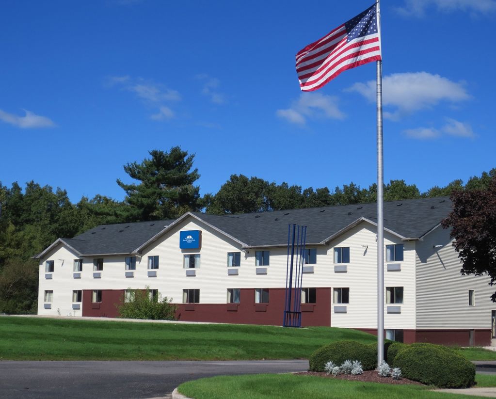 Rodeway Inn Whitehall Exterior photo